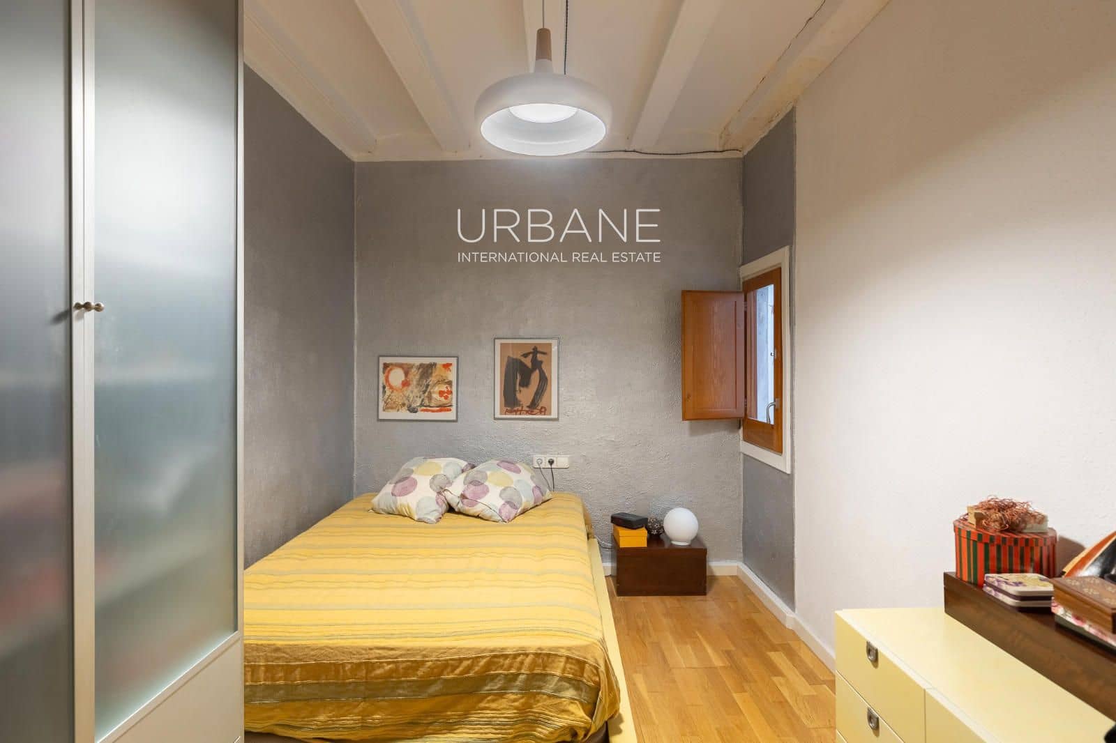 3 slaapkamer Flat te koop in Barcelona stad - € 435.000 (Ref: 9147993)