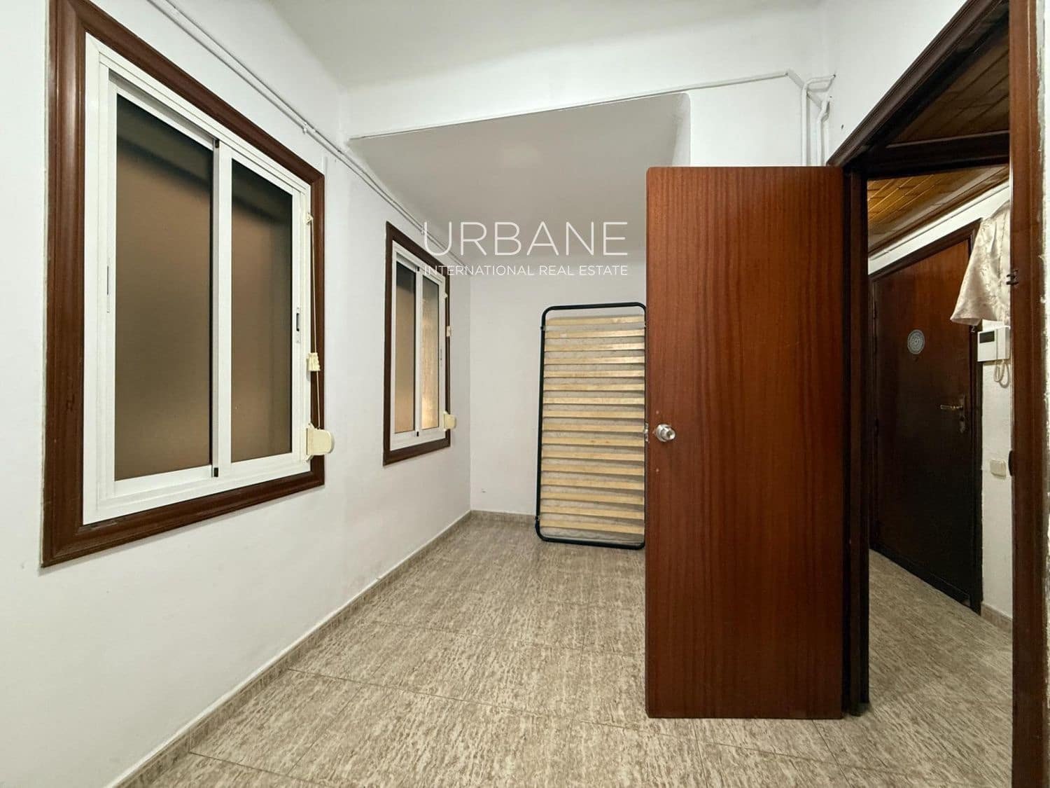 5 slaapkamer Flat te koop in Barcelona stad - € 760.000 (Ref: 9147994)