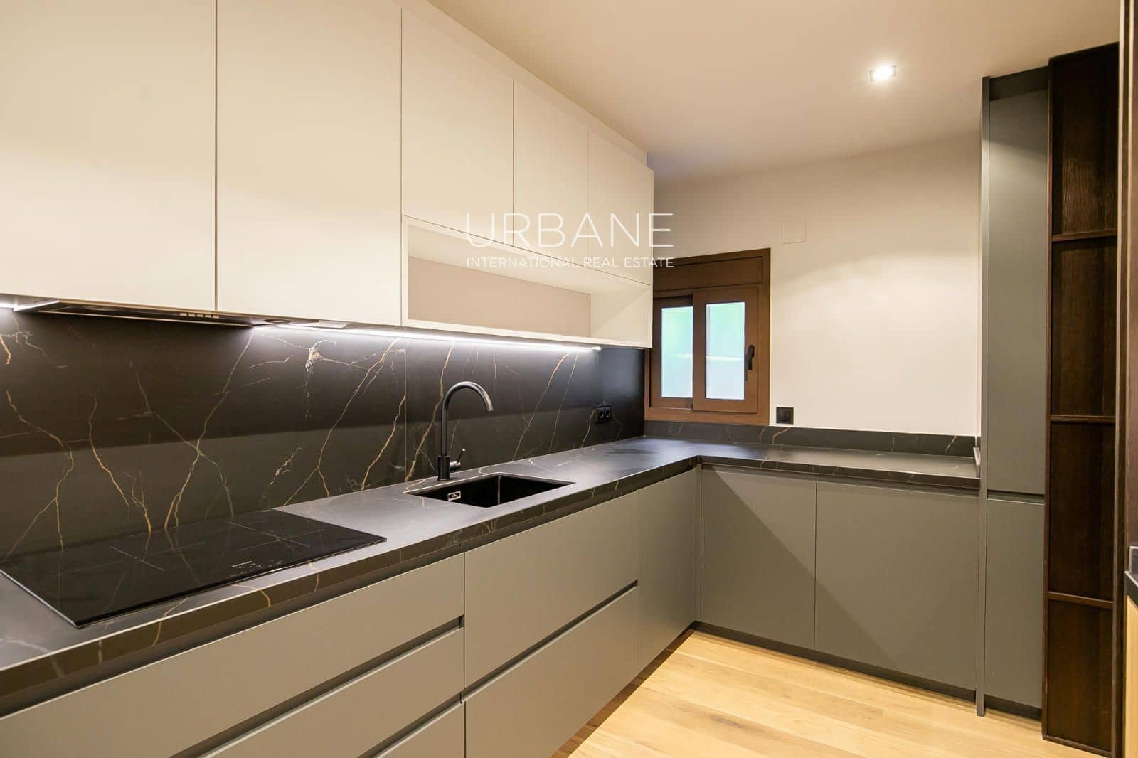 3 soverom Leilighet til salgs i Barcelona by - € 925 000 (Ref: 9200958)