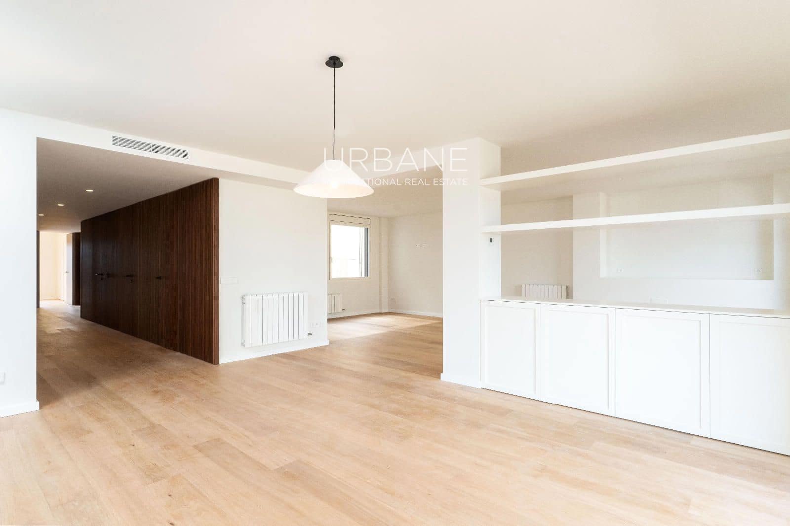 5 soveværelse Lejlighed til salg i Barcelona by med garage - € 2.250.000 (Ref: 9201792)