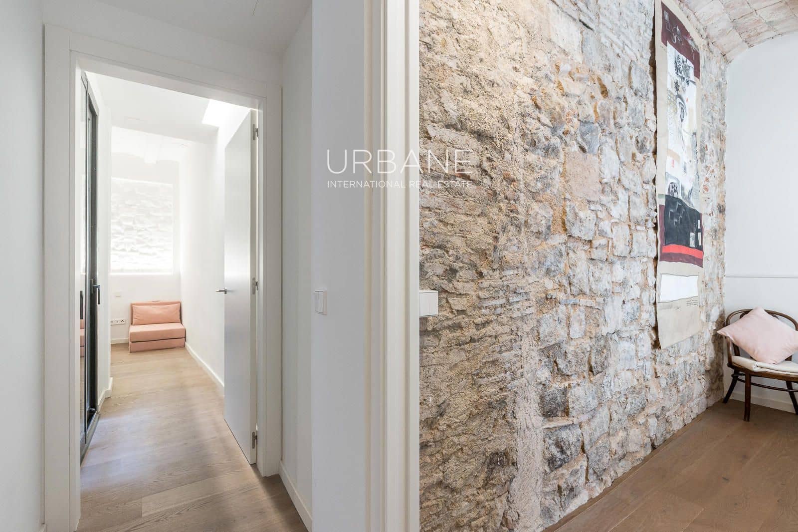 2 quarto Apartamento para arrendar em Barcelona cidade - 2 000 € (Ref: 9243639)