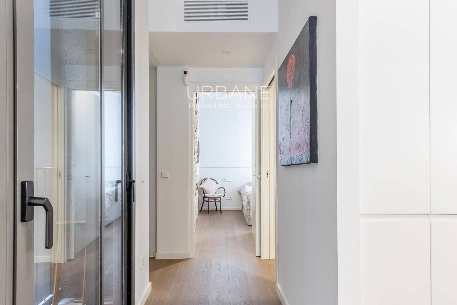 2 quarto Apartamento para arrendar em Barcelona cidade - 2 000 € (Ref: 9243639)