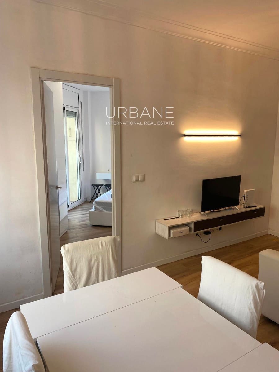 4 soveværelse Lejlighed til salg i Barcelona by - € 570.000 (Ref: 9306832)