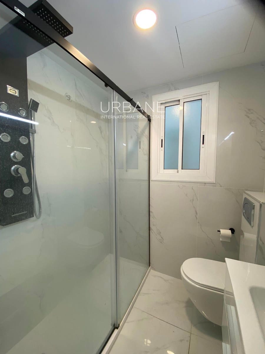 4 soveværelse Lejlighed til salg i Barcelona by - € 570.000 (Ref: 9306832)