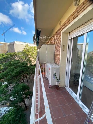 4 Zimmer Wohnung zu verkaufen in La Sagrada Família, Barcelona Stadt - 570.000 € (Ref: 9306832)