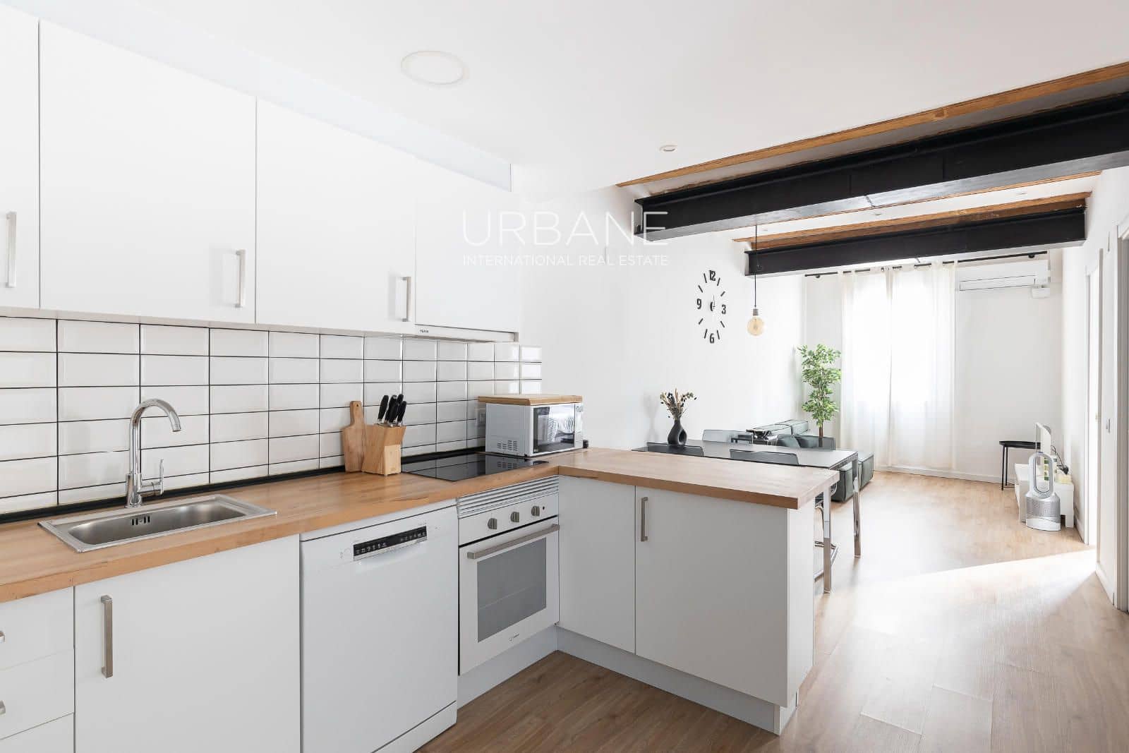 2 sypialnia Mieszkanie na sprzedaż w Miasto Barcelona - 260 000 € (Ref: 9331042)