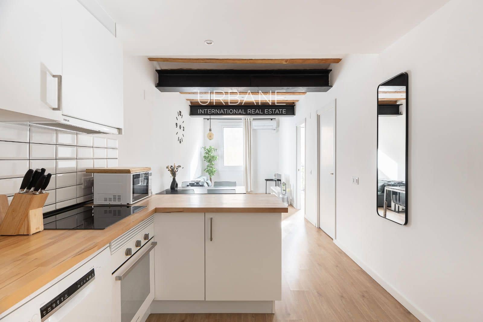 2 sypialnia Mieszkanie na sprzedaż w Miasto Barcelona - 260 000 € (Ref: 9331042)