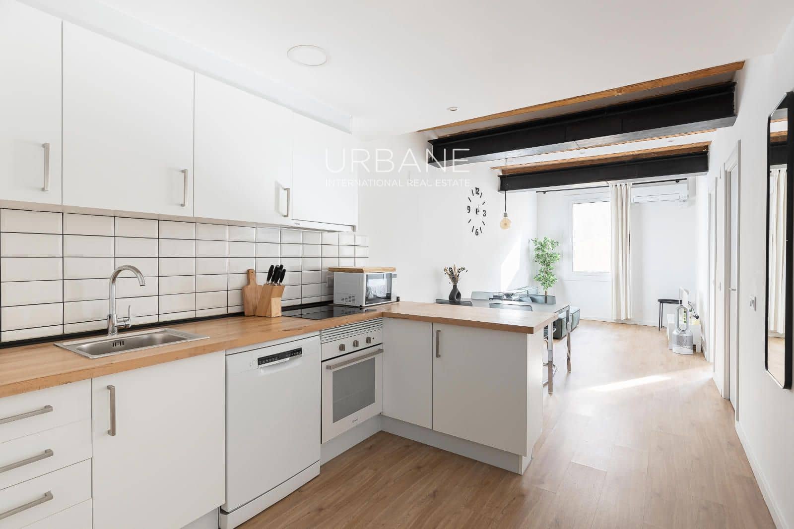 2 sypialnia Mieszkanie na sprzedaż w Miasto Barcelona - 260 000 € (Ref: 9331042)