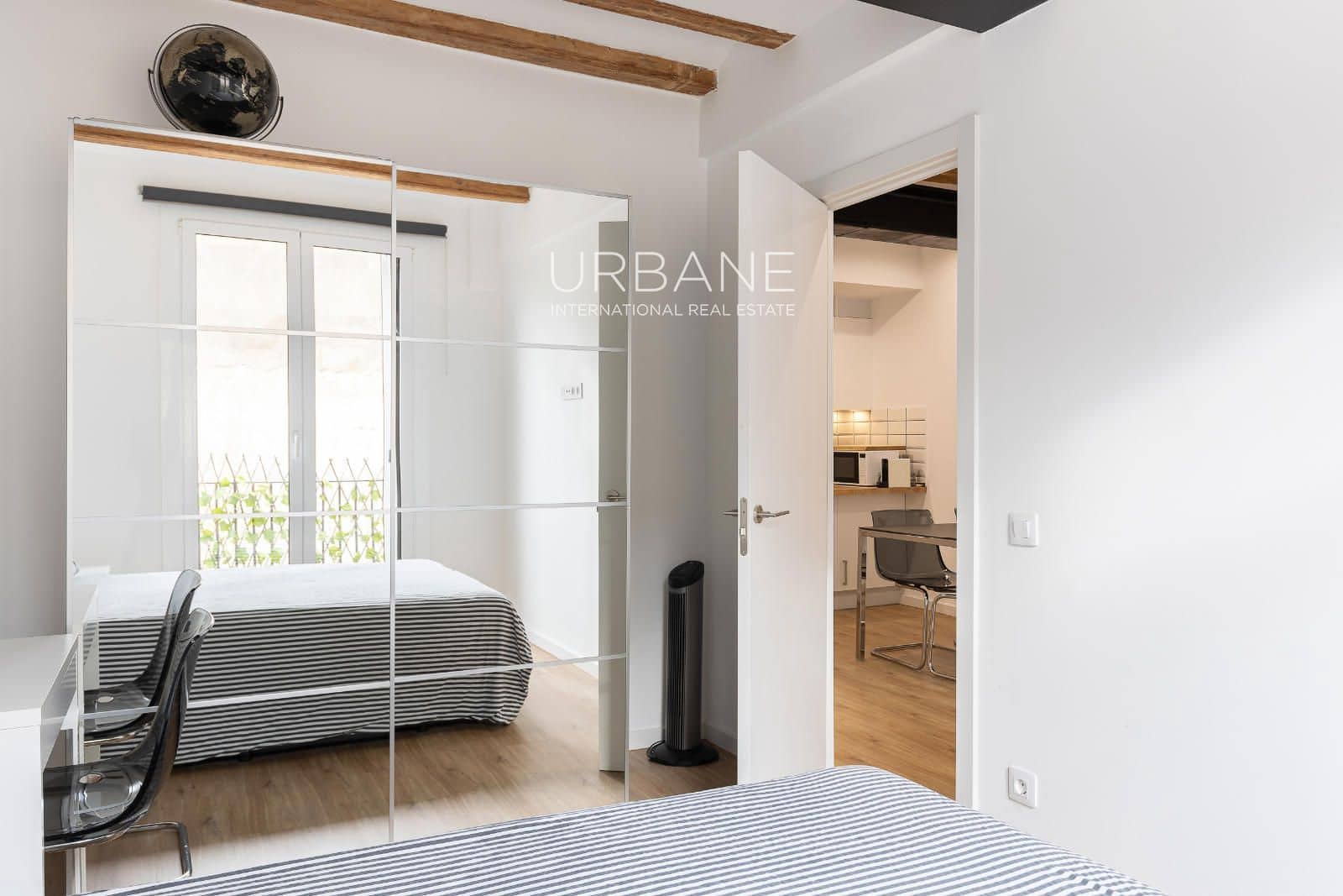 2 sypialnia Mieszkanie na sprzedaż w Miasto Barcelona - 260 000 € (Ref: 9331042)
