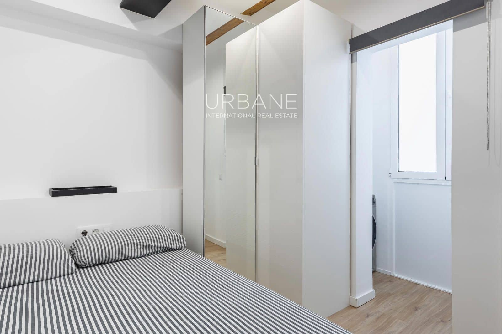 2 sypialnia Mieszkanie na sprzedaż w Miasto Barcelona - 260 000 € (Ref: 9331042)