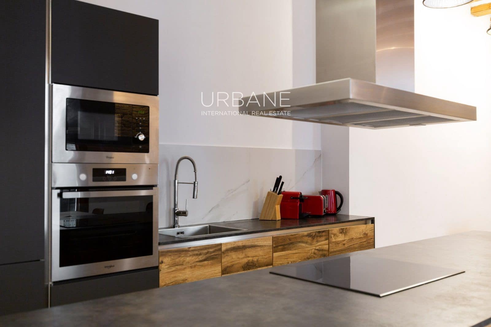 3 sovrum Lägenhet att hyra i Barcelona stad - 2 700 € (Ref: 9349791)