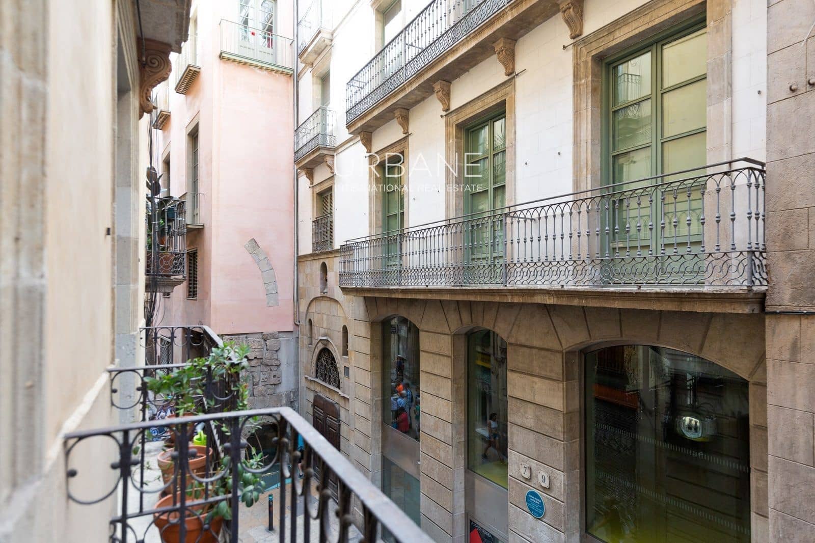 3 sovrum Lägenhet att hyra i Barcelona stad - 2 700 € (Ref: 9349791)