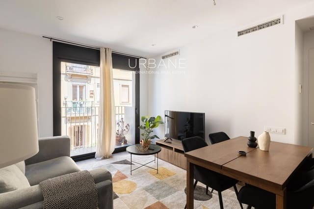 2 soverom Penthouse til leie i El Poble Sec, Barcelona by - € 2 300 (Ref: 9349793)