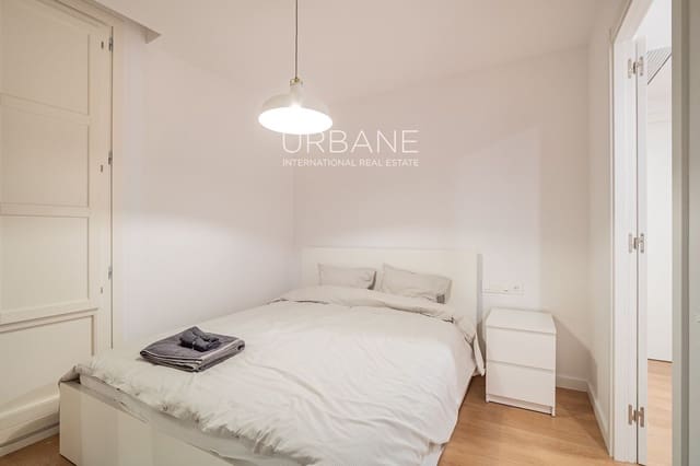 2 slaapkamer Flat te huur in Sant Antoni, Barcelona stad - € 1.600 (Ref: 9357428)