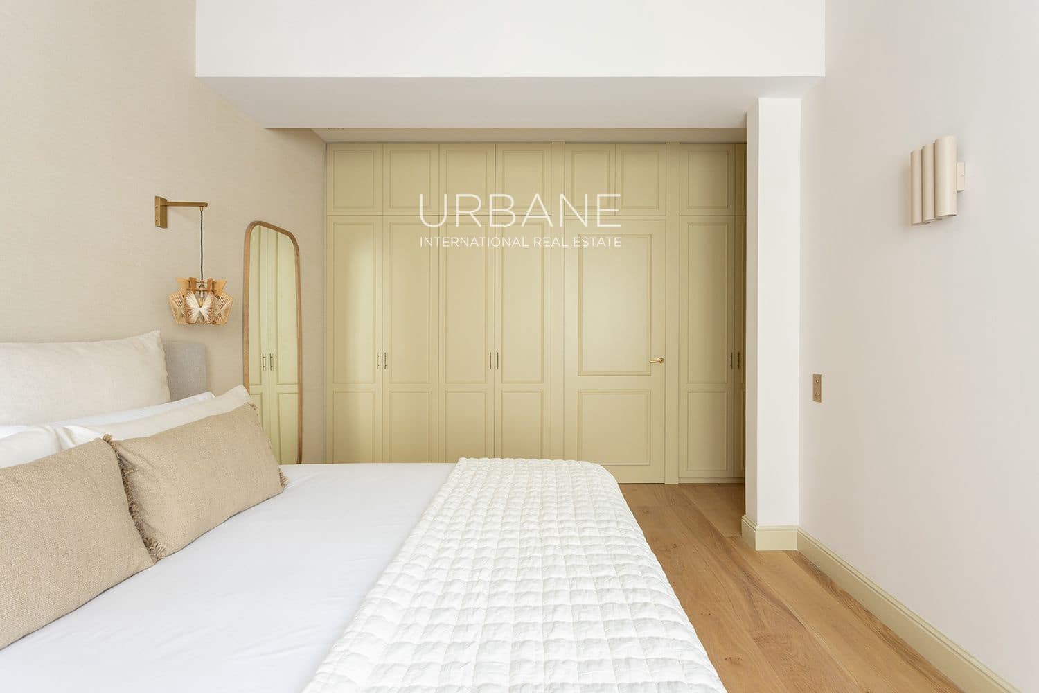 3 sypialnia Mieszkanie na sprzedaż w Miasto Barcelona z basenem - 2 200 000 € (Ref: 9380178)