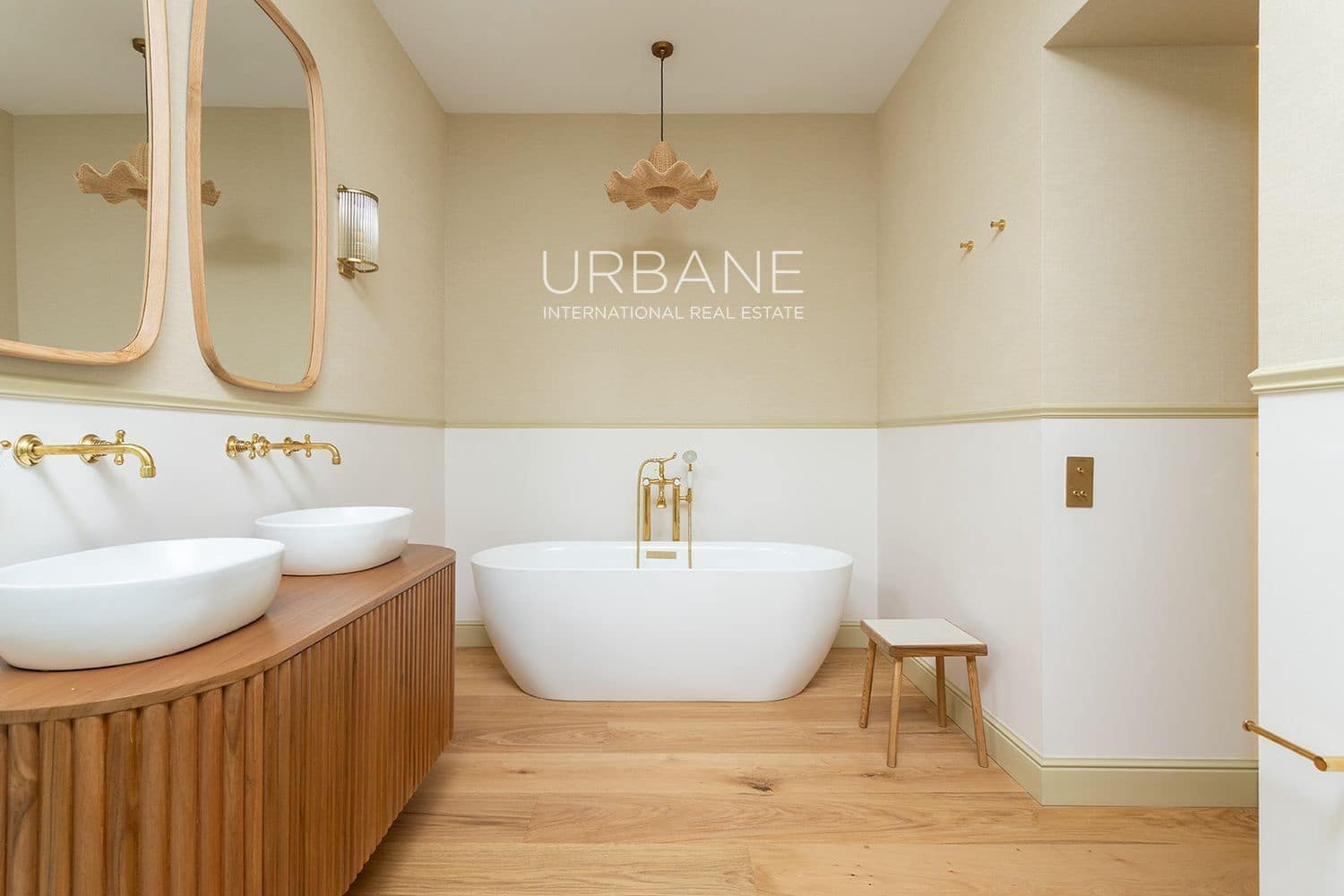 3 sypialnia Mieszkanie na sprzedaż w Miasto Barcelona z basenem - 2 200 000 € (Ref: 9380178)