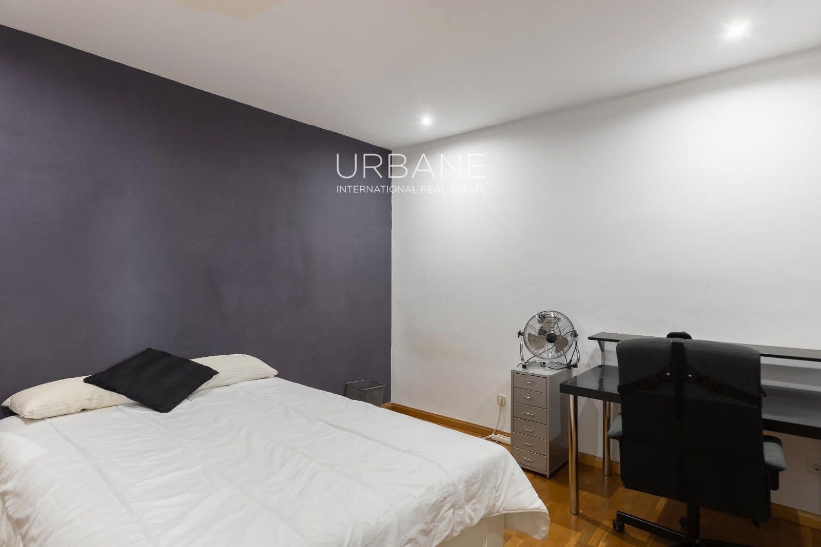 2 sypialnia Penthouse do wynajęcia w Miasto Barcelona - 1 600 € (Ref: 9394275)