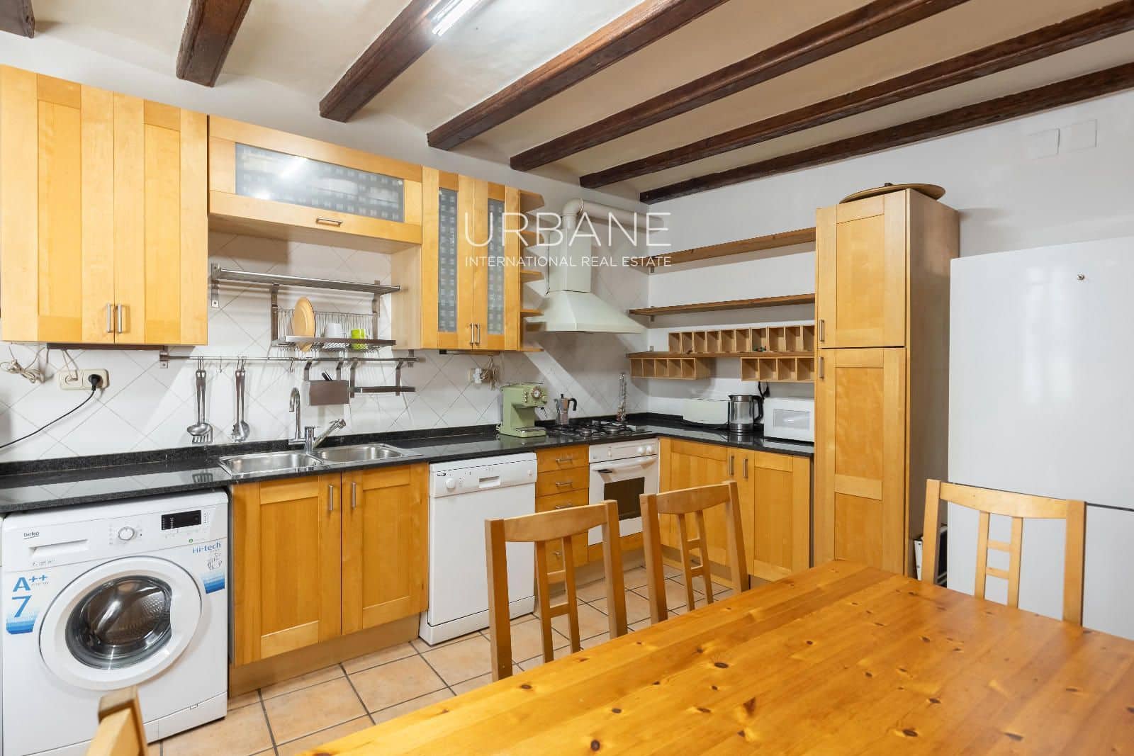 2 sypialnia Penthouse do wynajęcia w Miasto Barcelona - 1 600 € (Ref: 9394275)