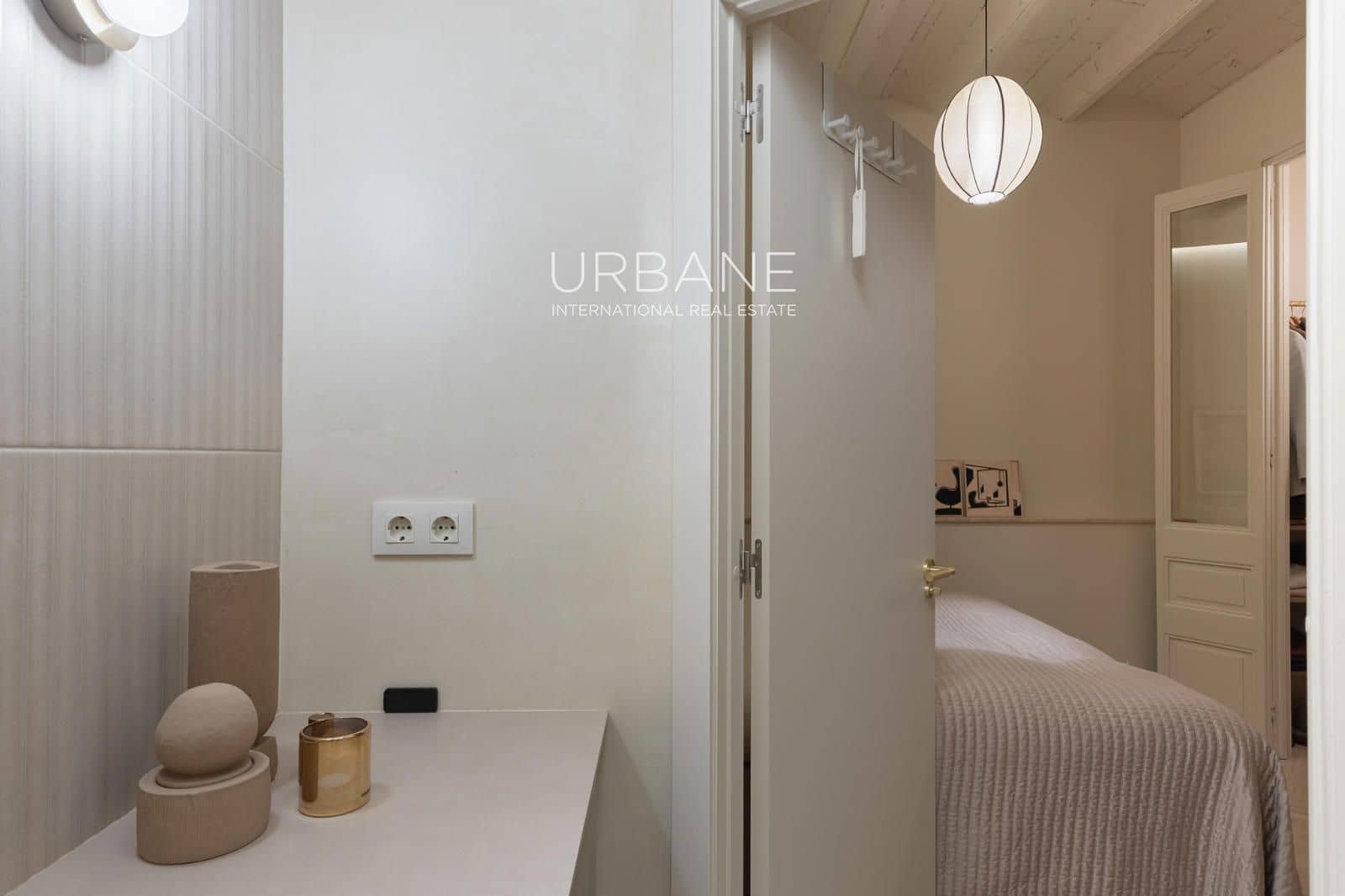 1 slaapkamer Flat te koop in Barcelona stad - € 319.000 (Ref: 9396843)