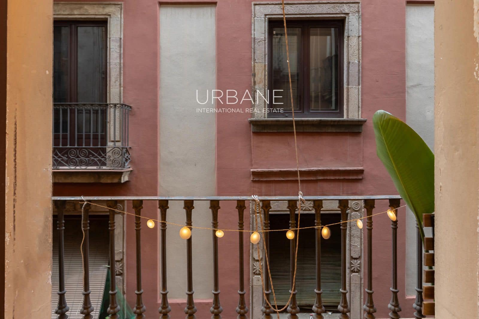 1 slaapkamer Flat te koop in Barcelona stad - € 319.000 (Ref: 9396843)