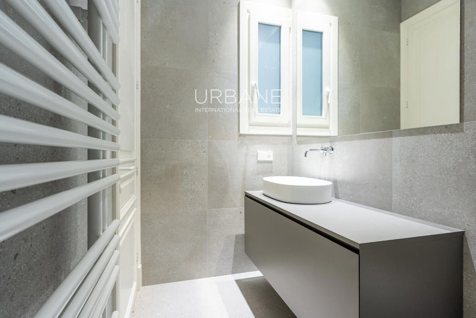 2 soveværelse Lejlighed til salg i Barcelona by - € 950.000 (Ref: 9403633)