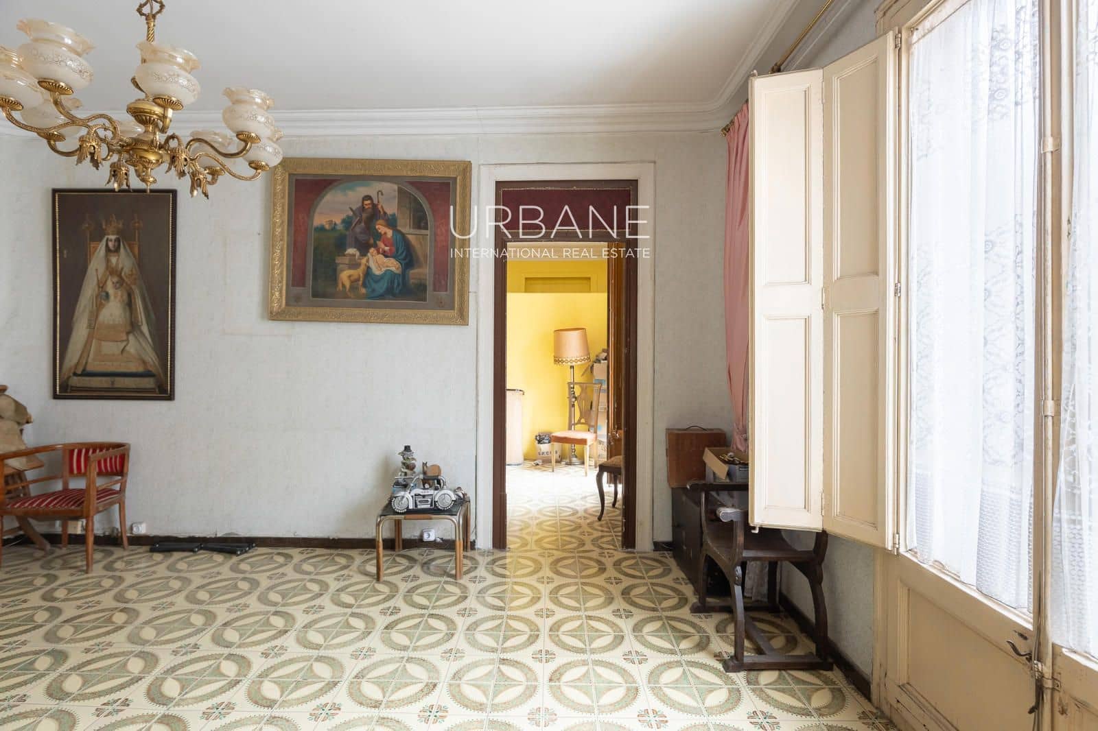 4 soveværelse Lejlighed til salg i Barcelona by - € 690.000 (Ref: 9404679)