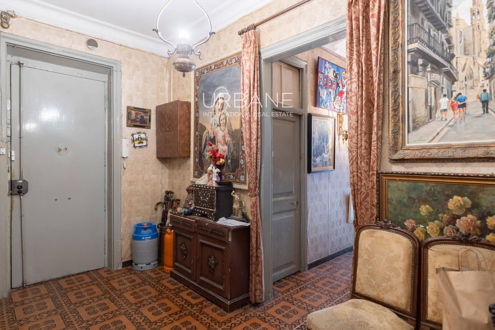 4 soveværelse Lejlighed til salg i Barcelona by - € 690.000 (Ref: 9404679)