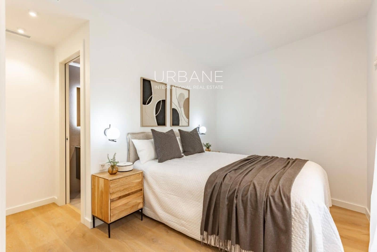 3 Zimmer Wohnung zu verkaufen in Barcelona Stadt mit Pool - 720.000 € (Ref: 9404680)