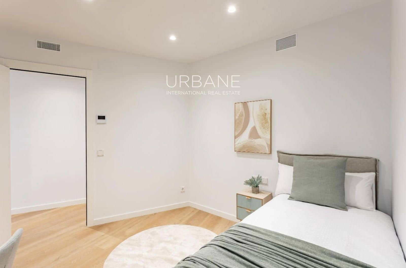 3 Zimmer Wohnung zu verkaufen in Barcelona Stadt mit Pool - 720.000 € (Ref: 9404680)