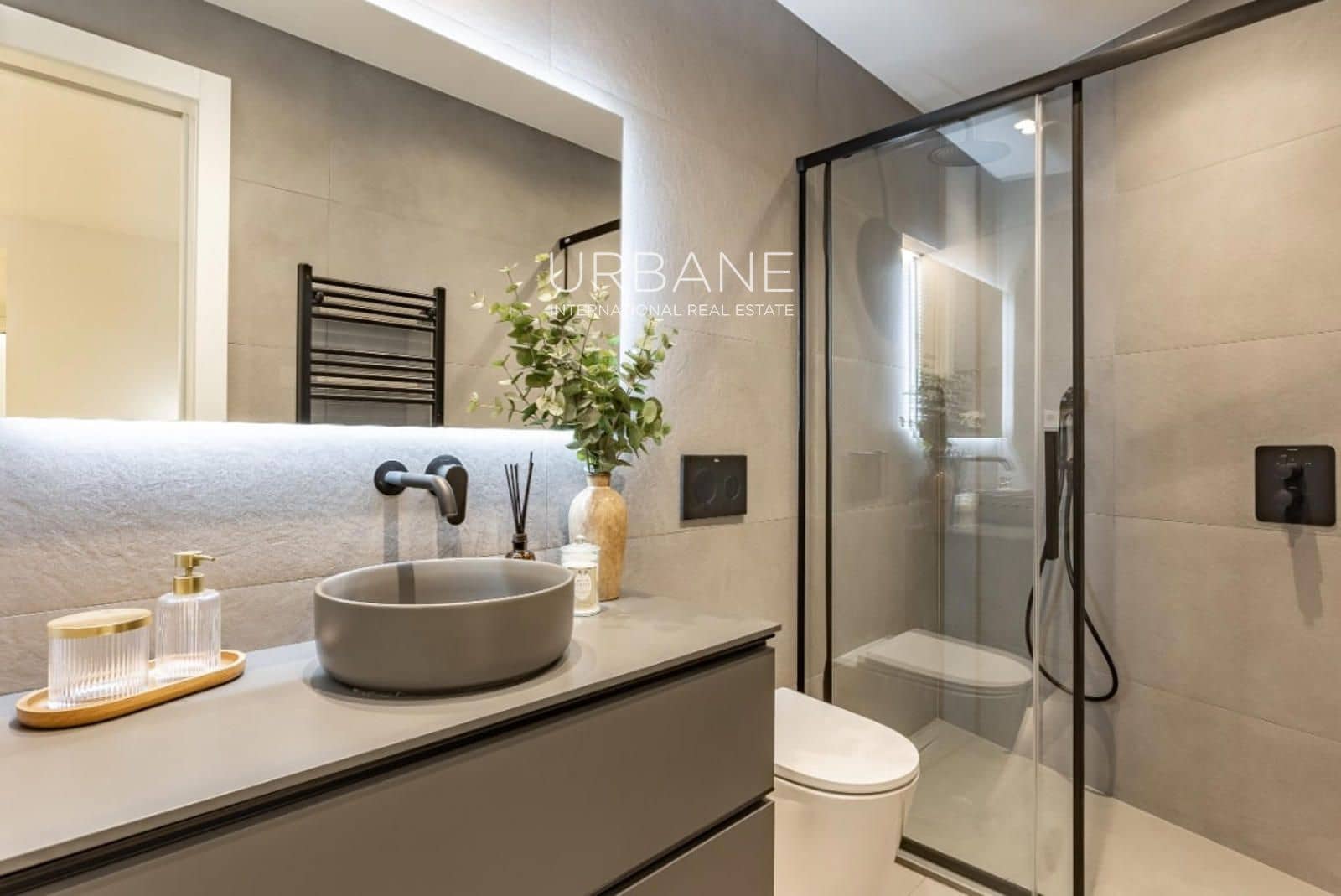 3 quarto Apartamento para venda em Barcelona cidade com piscina - 780 000 € (Ref: 9404682)