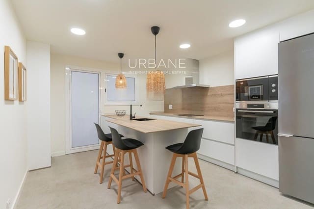 3 sovrum Lägenhet att hyra i La Dreta de L'Eixample, Barcelona stad - 4 995 € (Ref: 9411348)