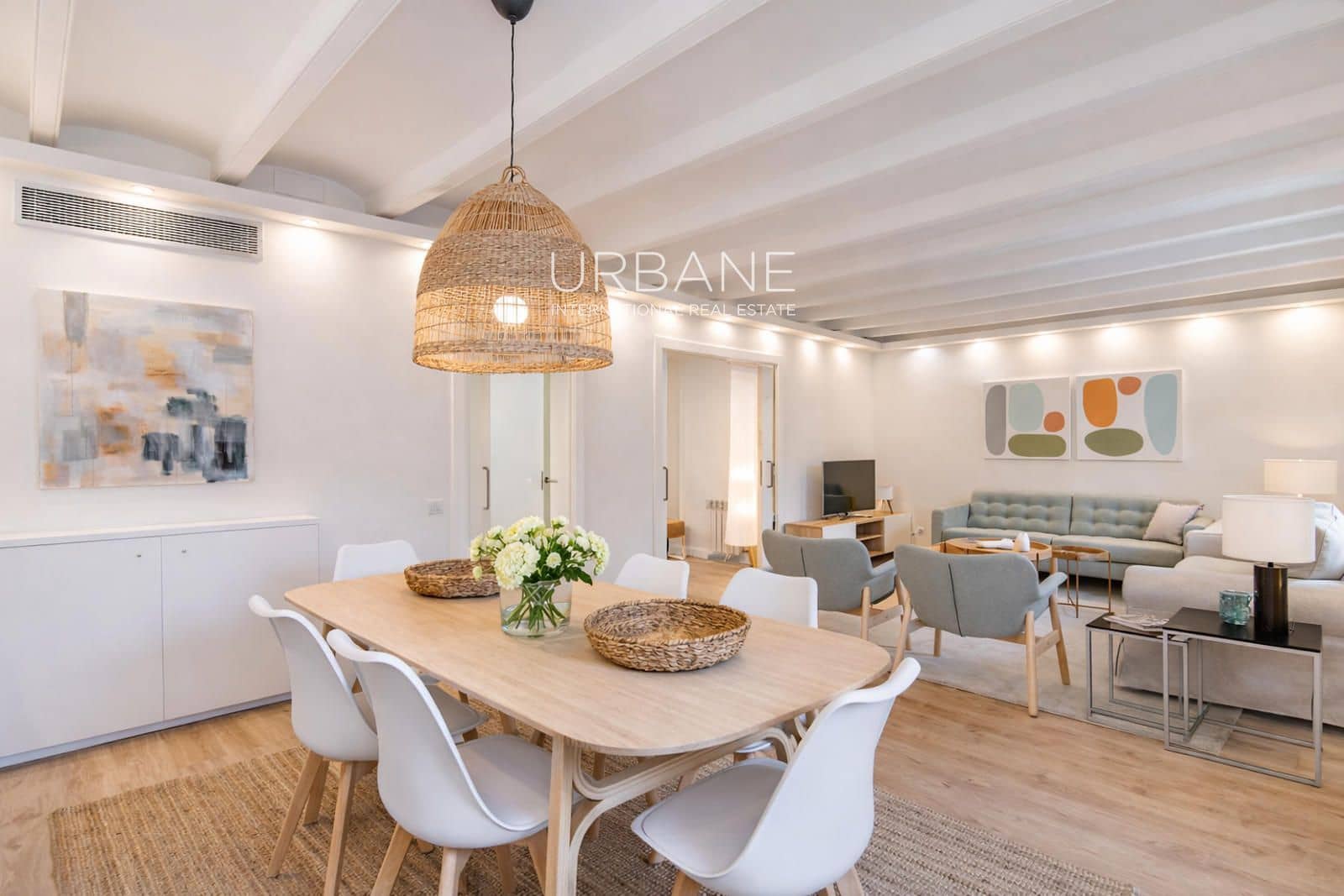 3 bedroom Flat for rent in Barcelona city - € 4,995 (Ref: 9411348)