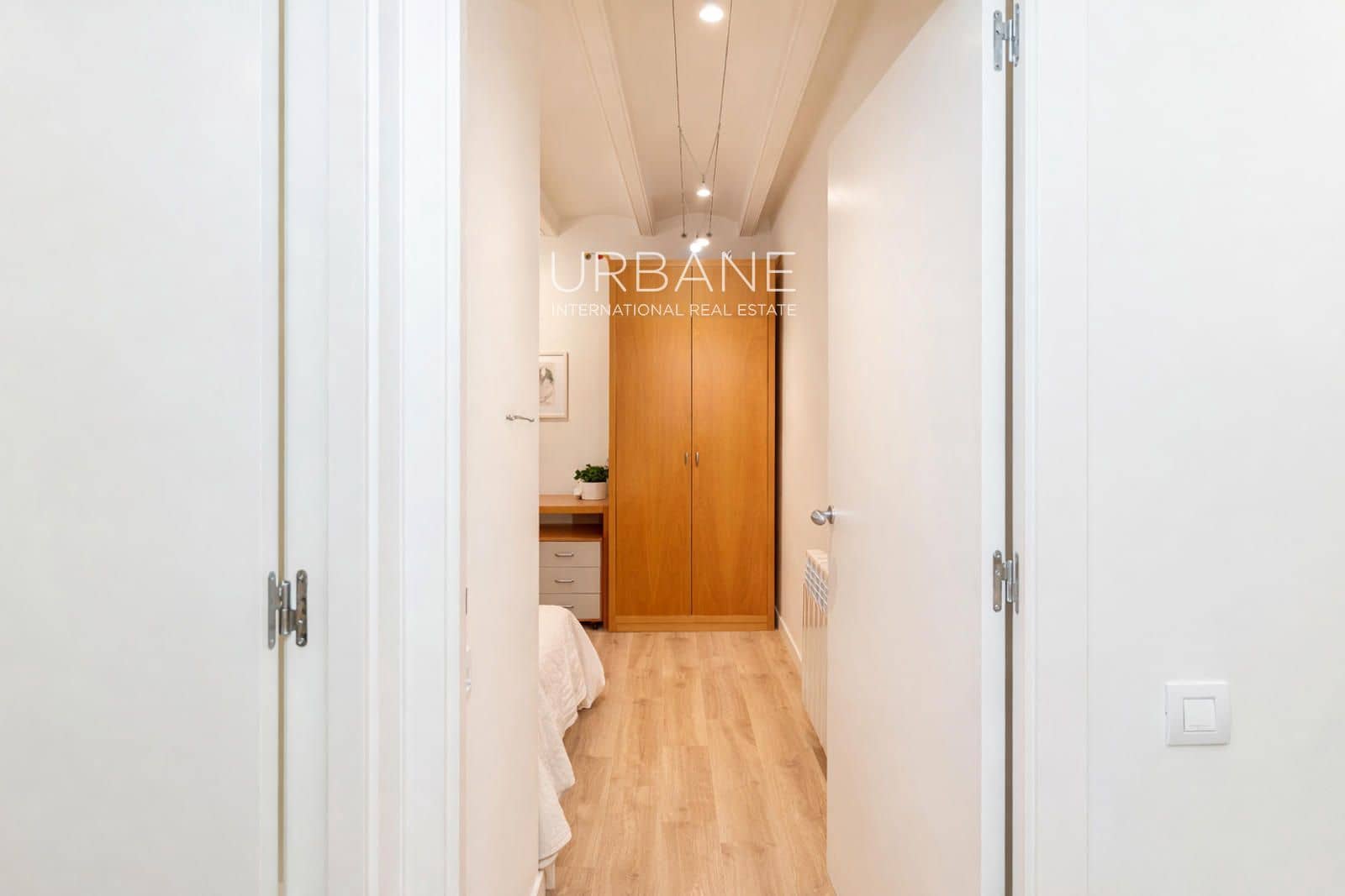 3 bedroom Flat for rent in Barcelona city - € 4,995 (Ref: 9411348)