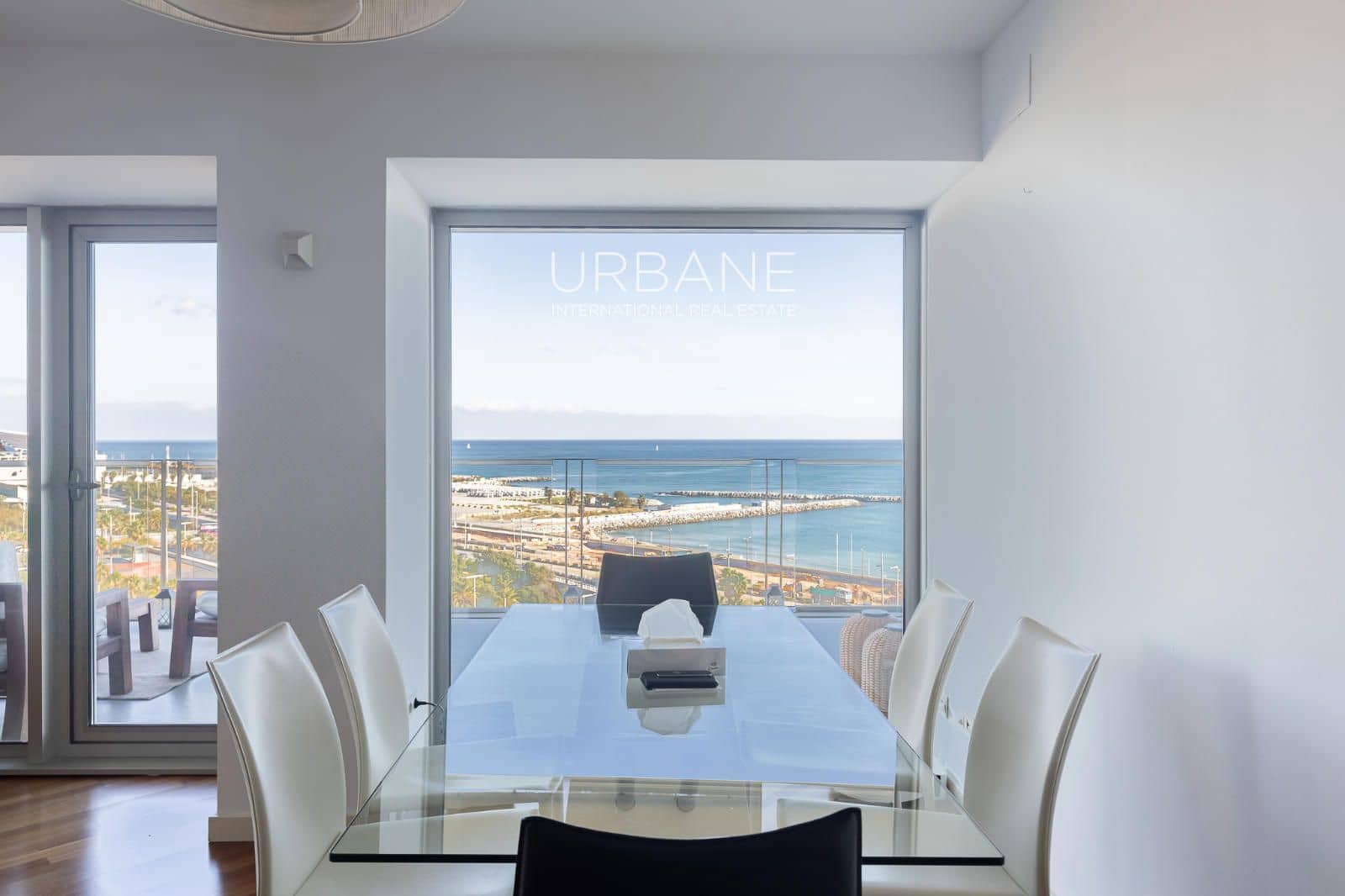 3 bedroom Penthouse for rent in Barcelona city - € 5,995 (Ref: 9426611)