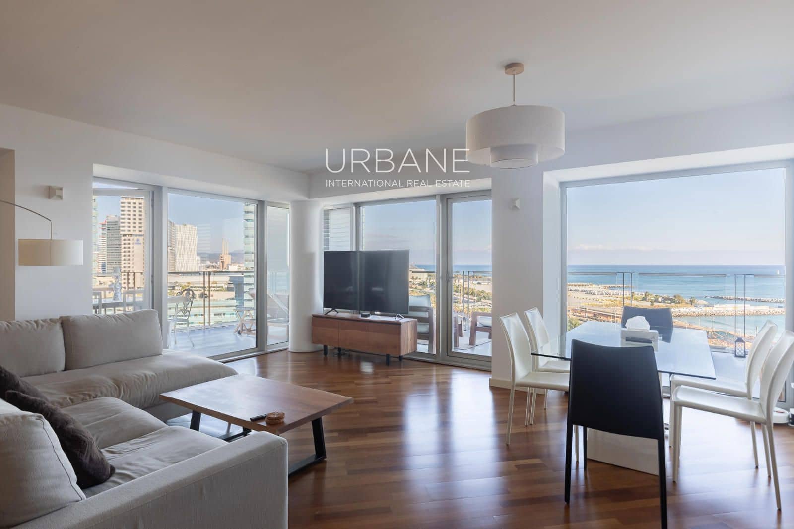 3 bedroom Penthouse for rent in Barcelona city - € 5,995 (Ref: 9426611)