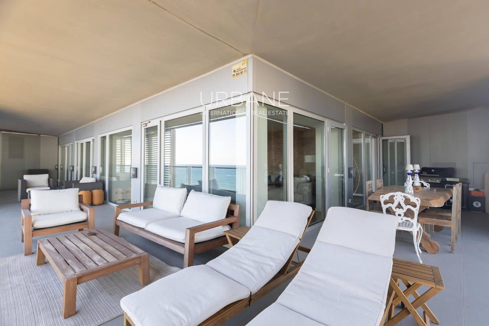 3 bedroom Penthouse for rent in Barcelona city - € 5,995 (Ref: 9426611)