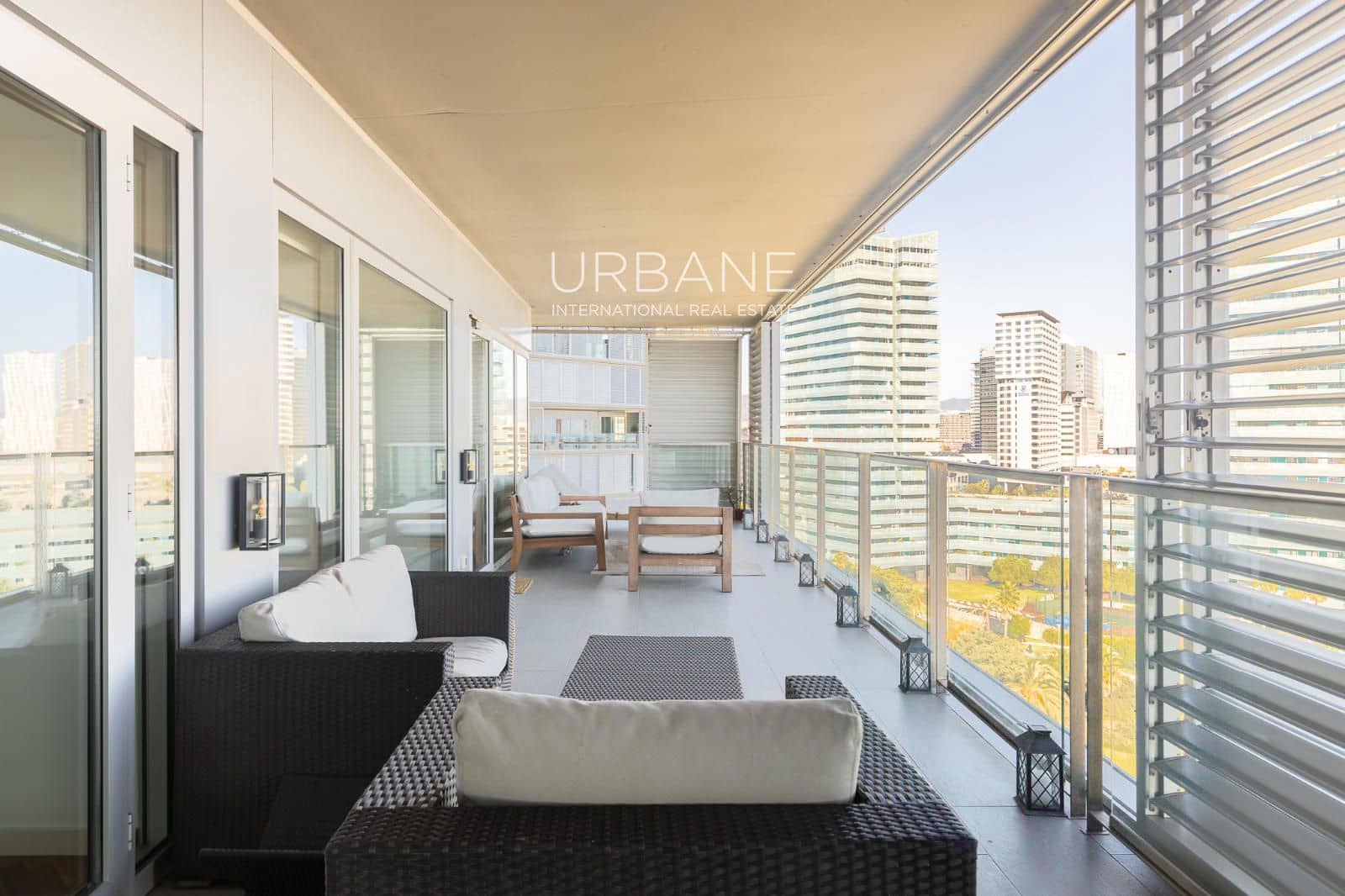 3 bedroom Penthouse for rent in Barcelona city - € 5,995 (Ref: 9426611)