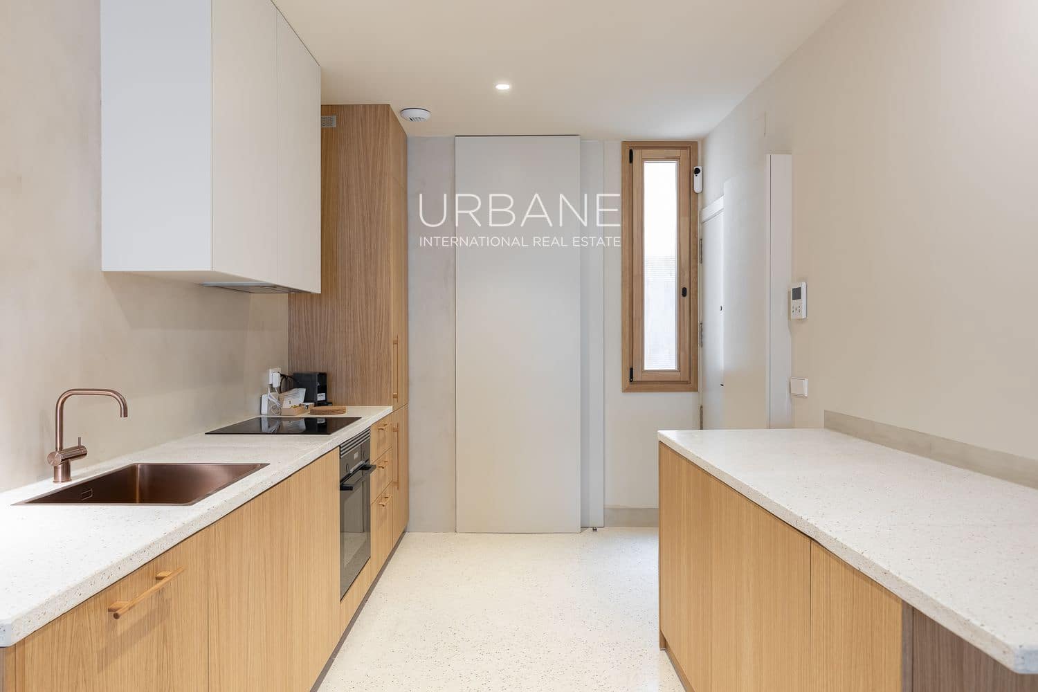 1 bedroom Flat for rent in Barcelona city - € 1,500 (Ref: 9428801)