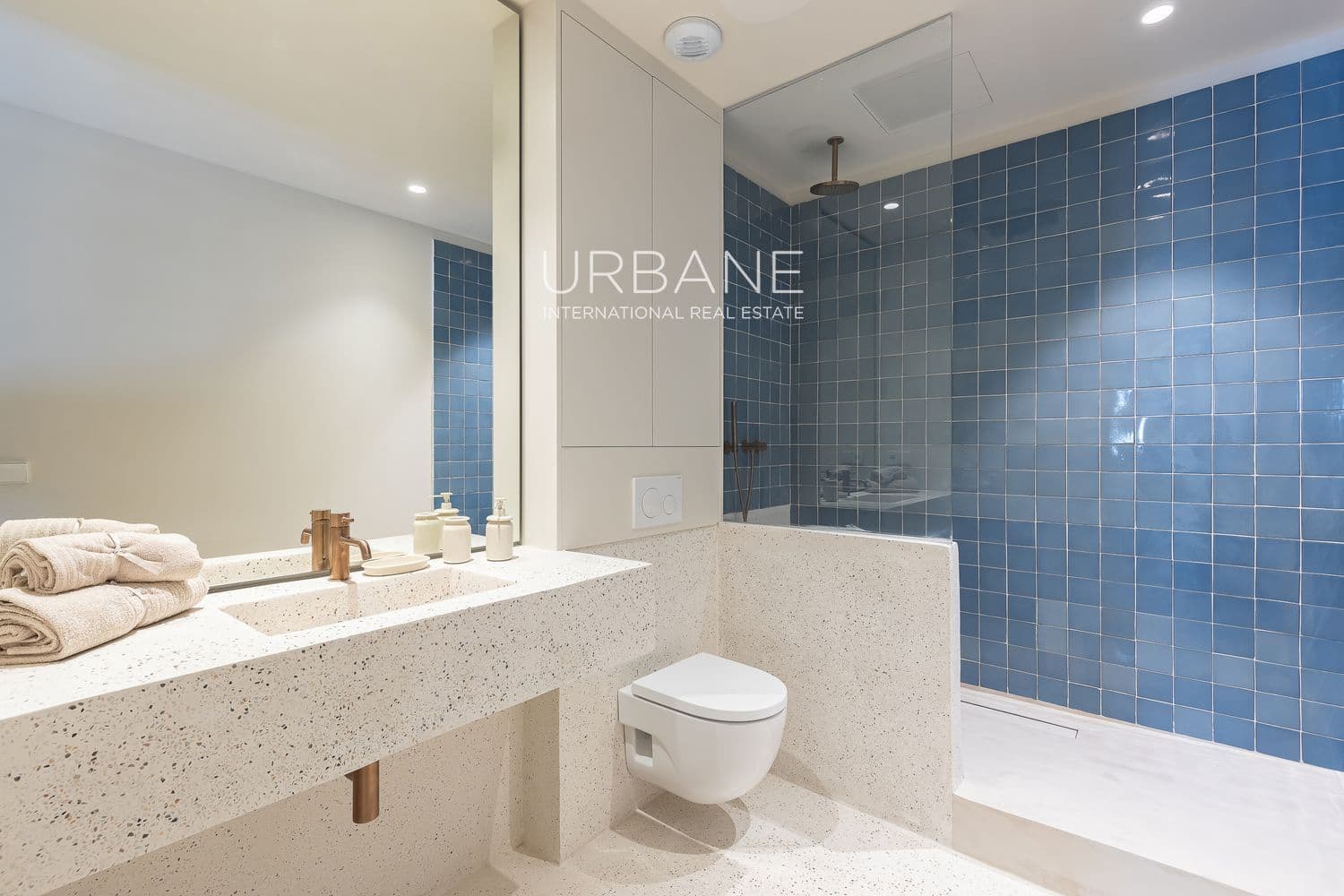 1 bedroom Flat for rent in Barcelona city - € 1,500 (Ref: 9428801)