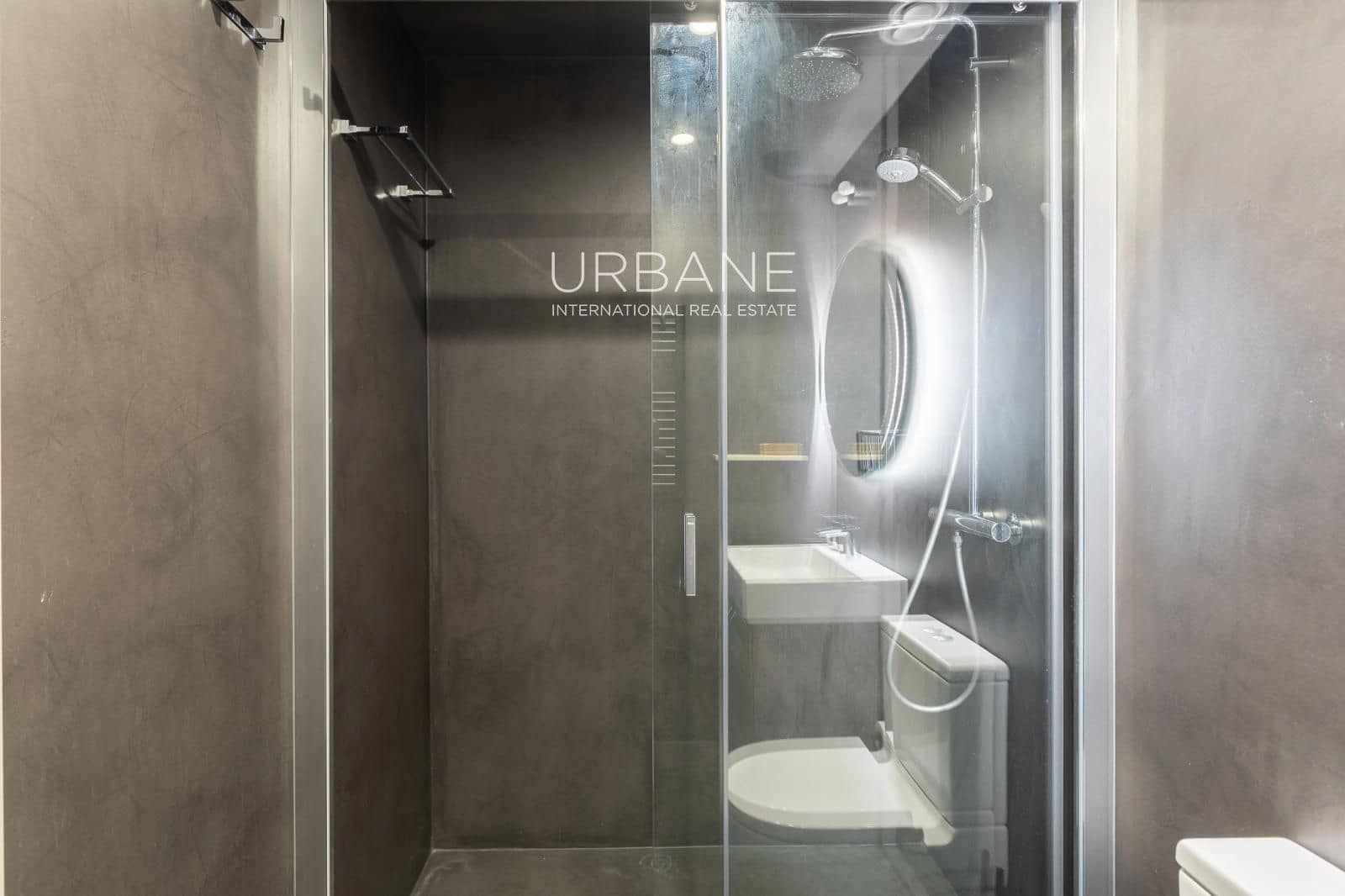 3 Zimmer Wohnung zu verkaufen in Barcelona Stadt mit Pool - 499.000 € (Ref: 9444898)