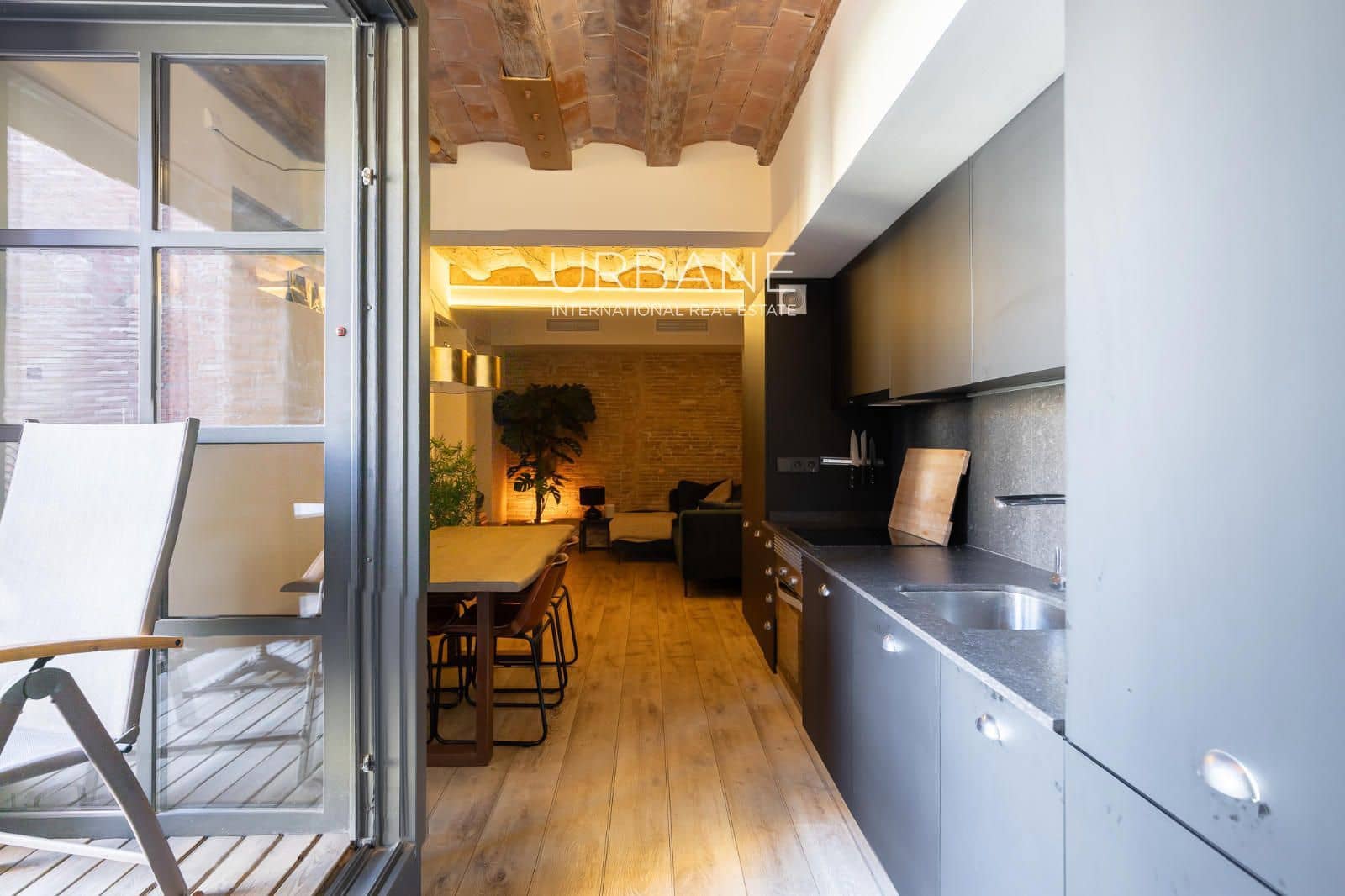 3 Zimmer Wohnung zu verkaufen in Barcelona Stadt mit Pool - 499.000 € (Ref: 9444898)