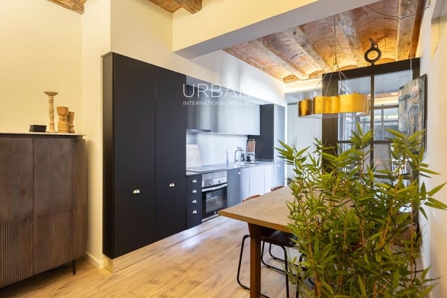 3 bedroom Flat for sale in El Raval, Barcelona city with pool - € 499,000 (Ref: 9444898)