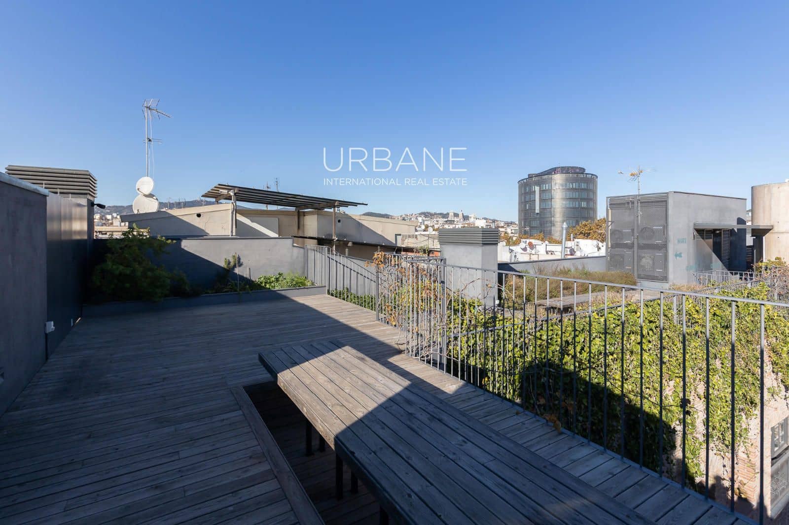 3 Zimmer Wohnung zu verkaufen in Barcelona Stadt mit Pool - 499.000 € (Ref: 9444898)