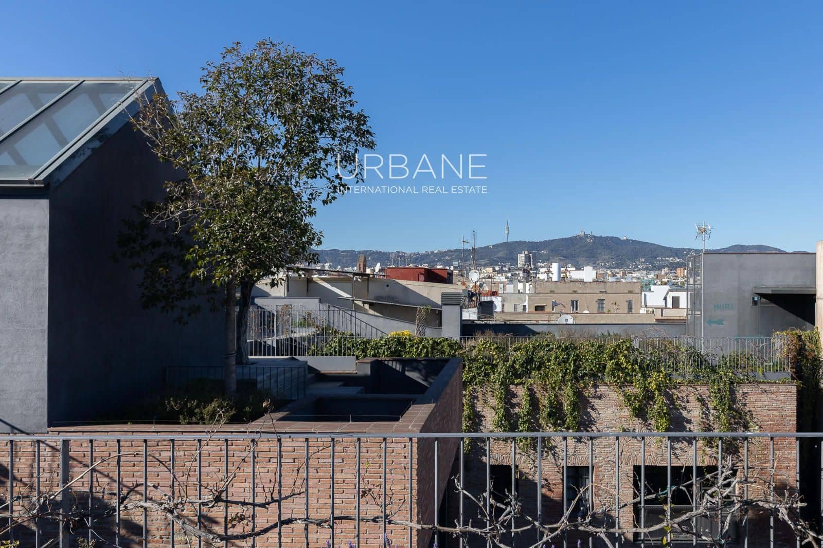 3 Zimmer Wohnung zu verkaufen in Barcelona Stadt mit Pool - 499.000 € (Ref: 9444898)