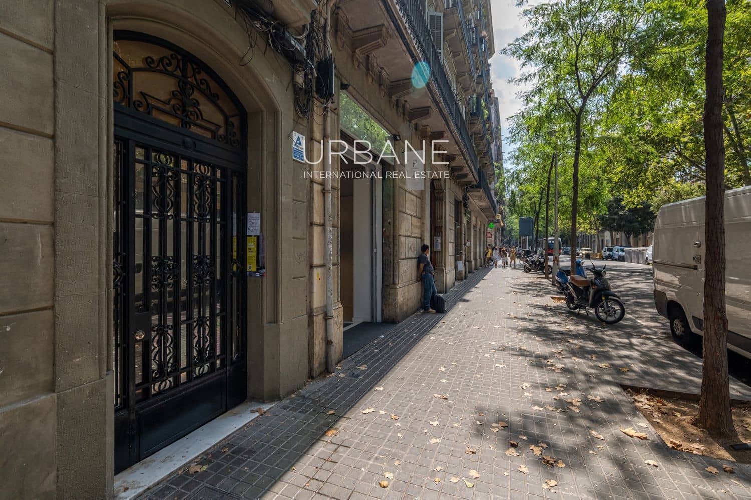 Piso de 2 habitaciones en Barcelona ciudad en alquiler - 2.995 € (Ref: 9453542)