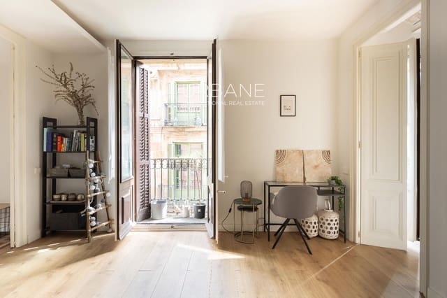 Piso de 2 habitaciones en Ciutat Vella, Barcelona ciudad en alquiler - 1.999 € (Ref: 9453544)