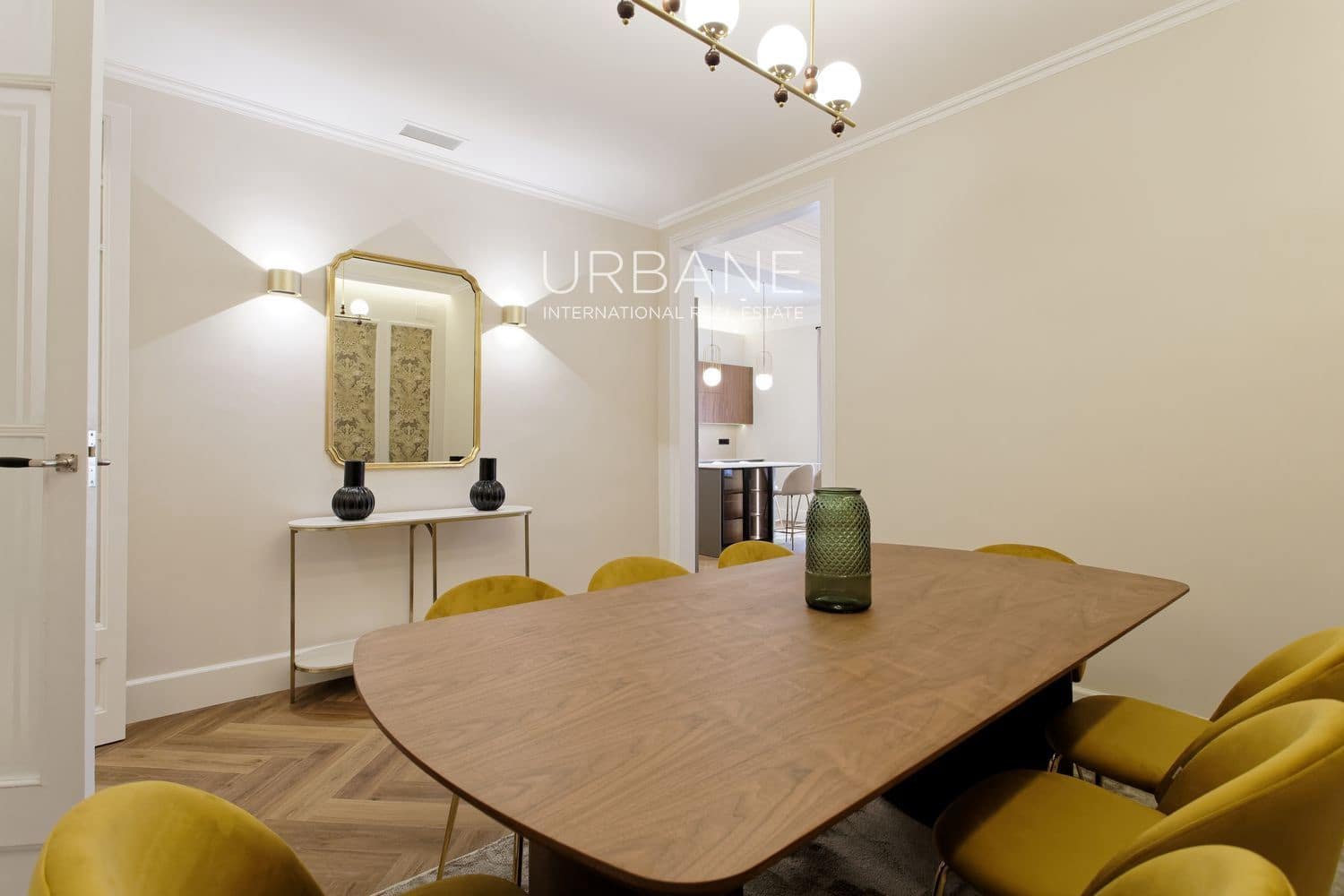 3 sypialnia Mieszkanie na sprzedaż w Miasto Barcelona - 1 780 000 € (Ref: 9460704)