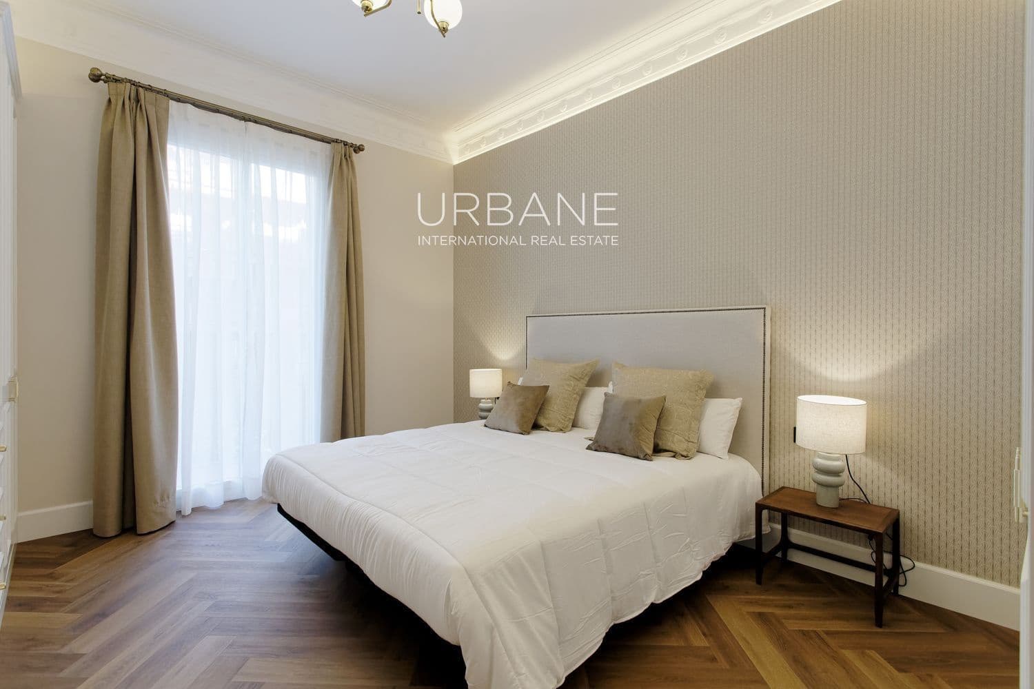 3 sypialnia Mieszkanie na sprzedaż w Miasto Barcelona - 1 780 000 € (Ref: 9460704)