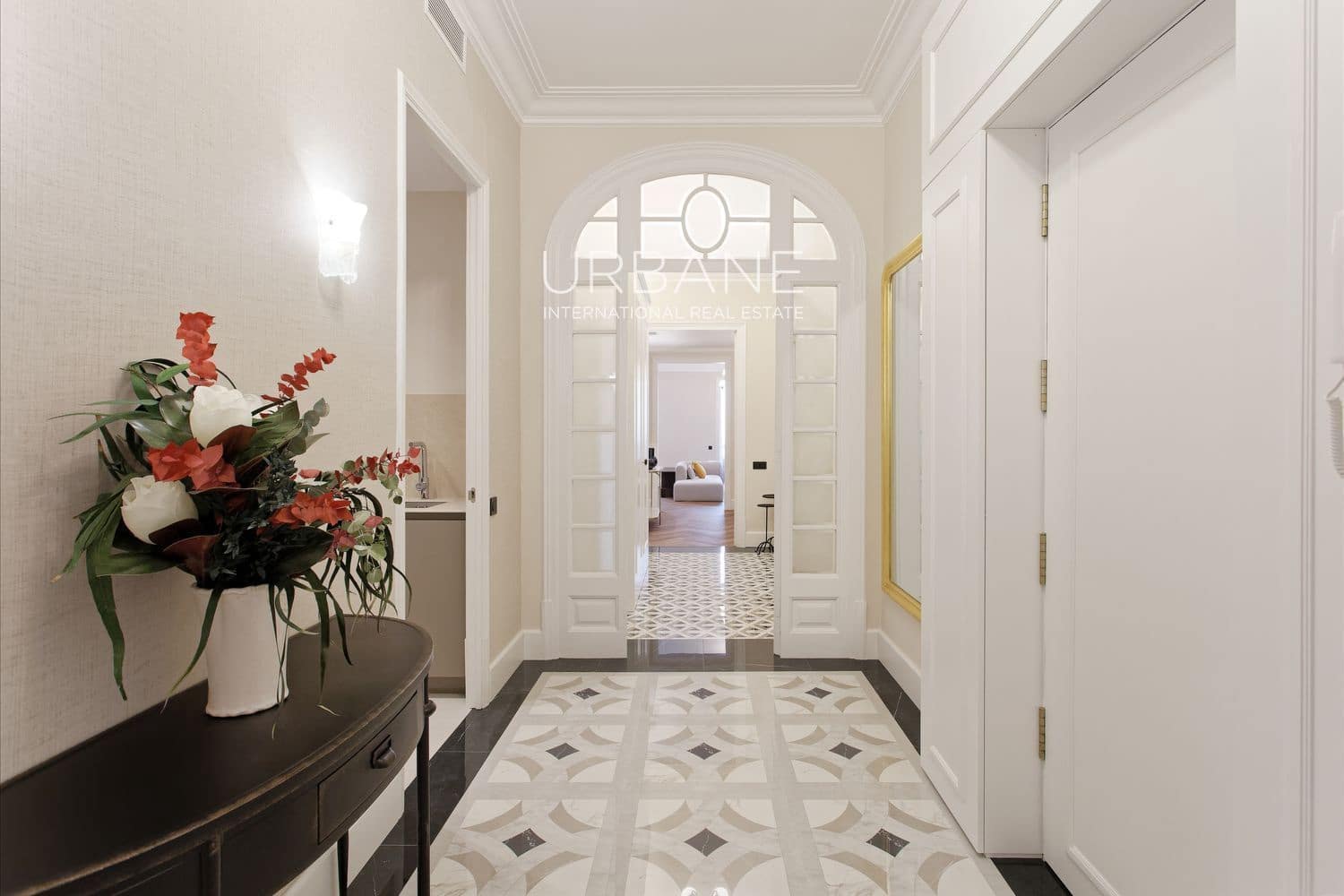 3 sypialnia Mieszkanie na sprzedaż w Miasto Barcelona - 1 780 000 € (Ref: 9460704)