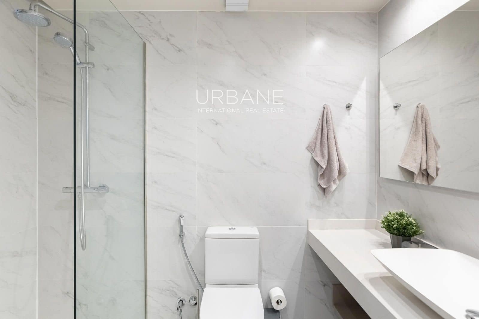 4 chambre Appartement à vendre à Barcelone ville - 900 000 € (Ref: 9460706)